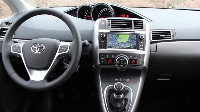 Essai Toyota Verso 1.6 D4D 112 смотреть онлайн