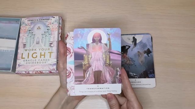 Распаковка наикрасивейшей колоды Work your light Oracle Cards + обзор и перевод смотреть онлайн