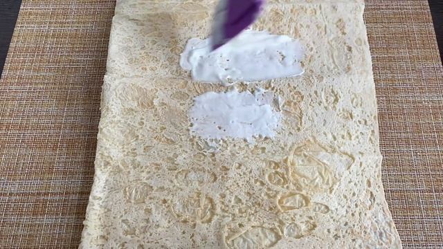 Полезный завтрак за 15 минут! Рулет из лаваша с творогом и сыром | Вкусная закуска смотреть онлайн