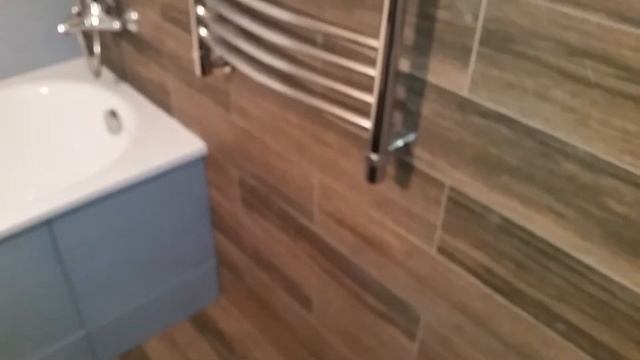 Комбинированная укладка плитки в ванной комнате смотреть онлайн