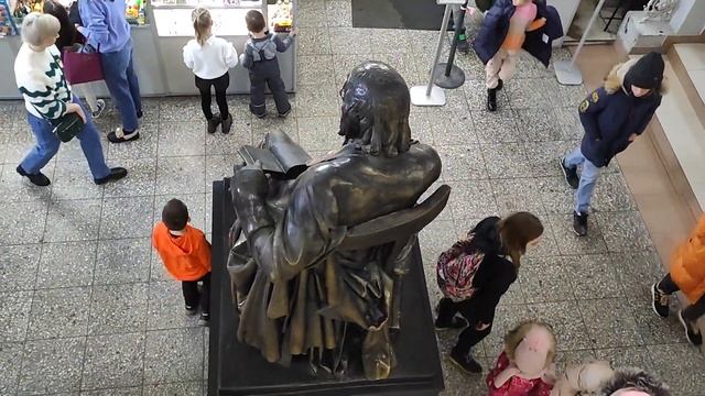 Питер день 4 | Исаакиевский собор внутри | Зоологический музей | Московский вокзал. смотреть онлайн