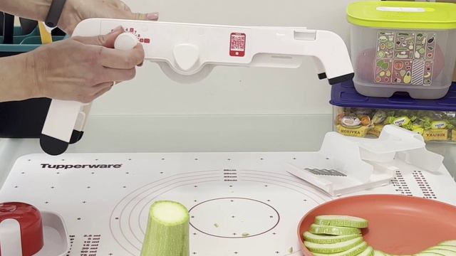 #tupperware #Тертка-шатківниця "Мандоліна"з двома насадками смотреть онлайн