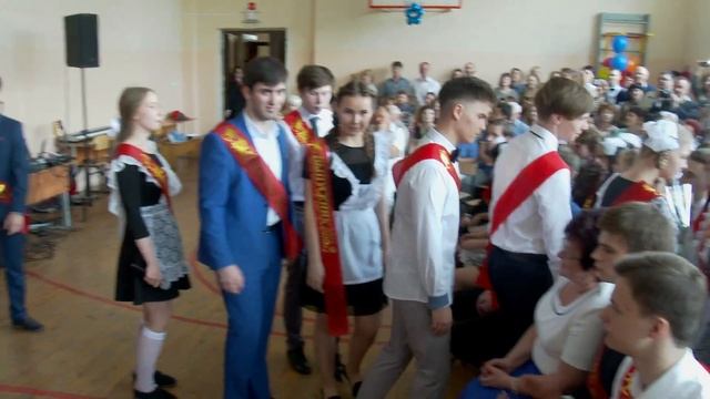 Встречаем выпускников смотреть онлайн