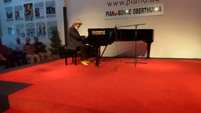 Axel Zwingenberger Boogie& Woogie
10. Konzert-Jubiläum Piano-Bühne смотреть онлайн