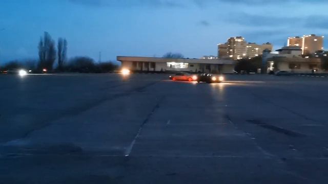 Ночной дрифт в Новороссийске смотреть онлайн