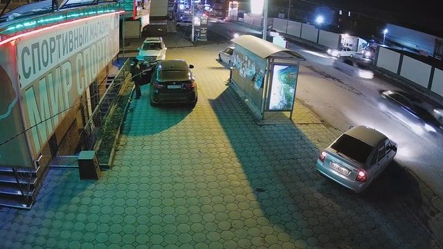 DH-IPC-HFW1531SP-0280B Ночь Авто Люди смотреть онлайн