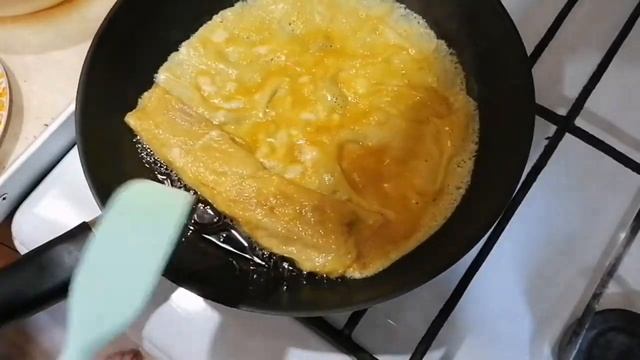 Завтрак. Омлет по-японски для себя любимых! смотреть онлайн