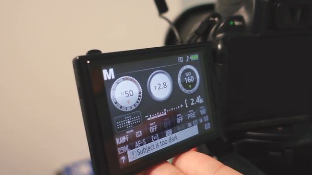 How To Extend NIKON DSLR Battery Life? (5 Tips To Extend ANY Battery) смотреть онлайн