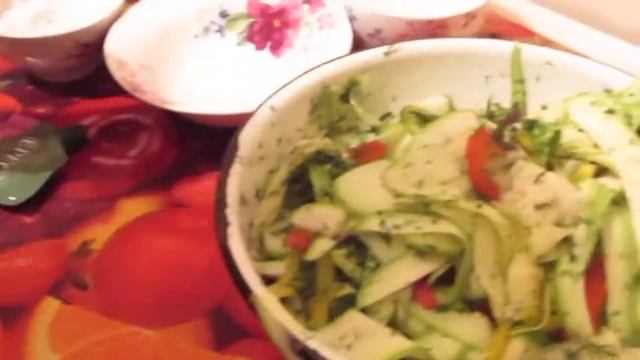 Изоумительно вкусные кобачки в свекольном маринаде#Вкуснятина смотреть онлайн