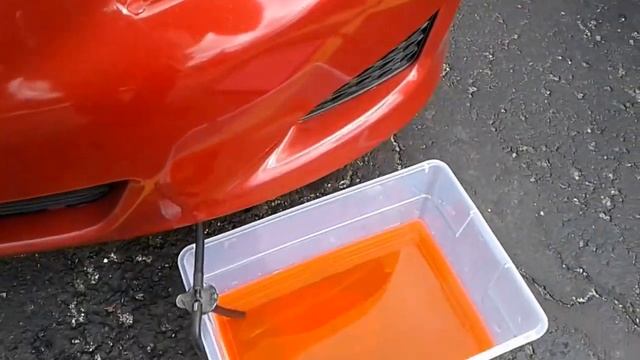 Toyota Corolla Water Pump Replacement and Coolant Flush (Part 1) смотреть онлайн