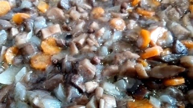 Лесные дары?Жареная #картошка с грибами ? и #заготовка грибов на зиму смотреть онлайн