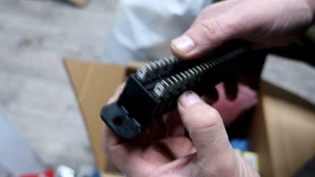 Расходники автоэлектрика. Распаковка посылки. смотреть онлайн