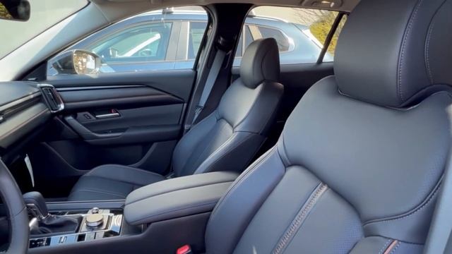 Mazda CX-50 2.5 Turbo Meridian Edition VS 2023 Mazda CX-5 2.5 Turbo AWD Comparison смотреть онлайн