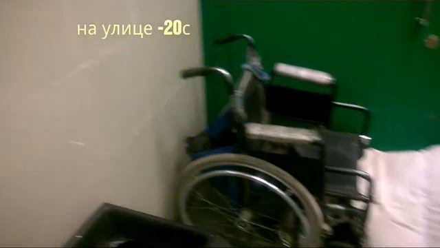 Зашёл в Сбербанк снять деньги в банкомате... смотреть онлайн