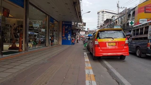 pattaya second road walking day смотреть онлайн