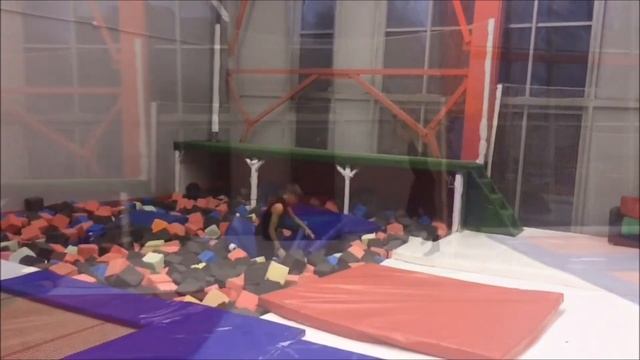 акробатика тренировка Батуты Абада Капоэйра Нижнекамск смотреть онлайн