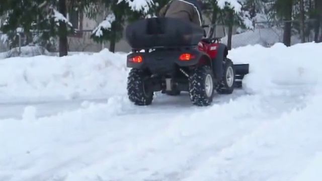 Linhai 550 Snowplow.avi
