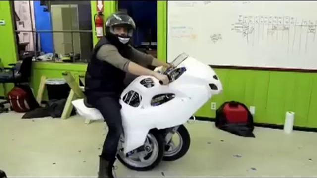 Прикольный мотоцикл смотреть онлайн