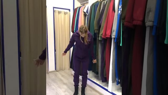 Комбинезоны The Cave смотреть онлайн