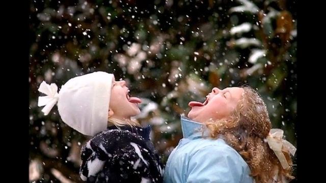 Первый снег- авторский ролик(слайд-шоу) Дмитрий Пястолов 7 лет.Студия "Креатив" МУДО СЮТ г.Копейск смотреть онлайн