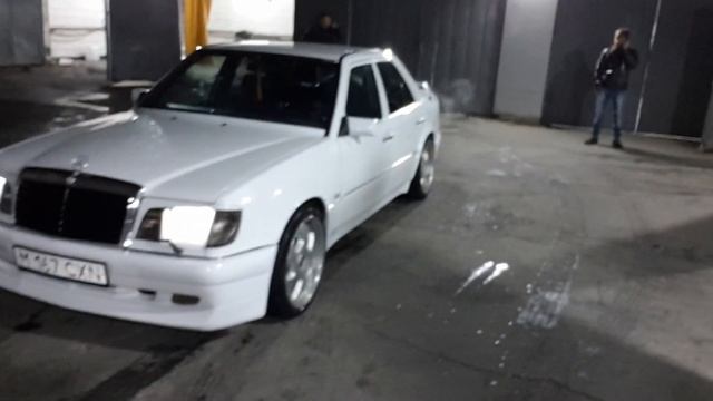 W124 E500, Evolution Group смотреть онлайн