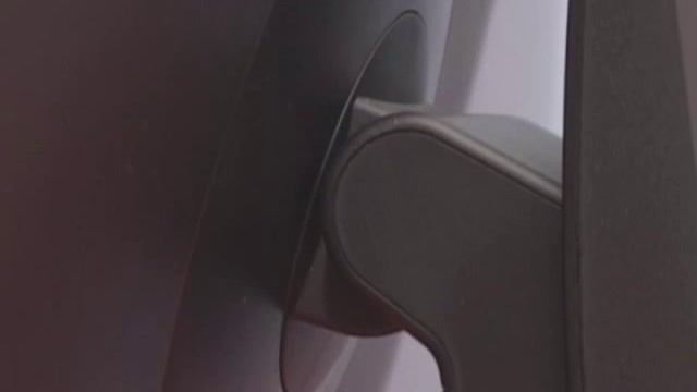 Samsung SyncMaster 2343BW смотреть онлайн