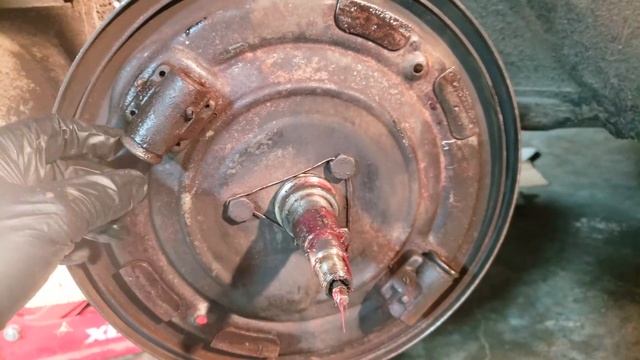 HOW TO: FULLY DISASSEMBLE FRONT BRAKES ON 1963 PORSCHE 356