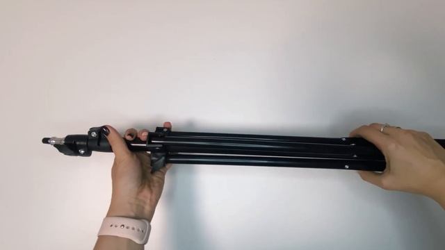 TRIPOD 210 Штатив TRIPOD 210 см, черный.