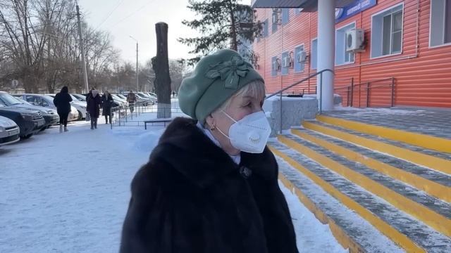 Поговорили о медицине и отставке главврача Михайловской ЦРБ с жителями г. Михайловки смотреть онлайн