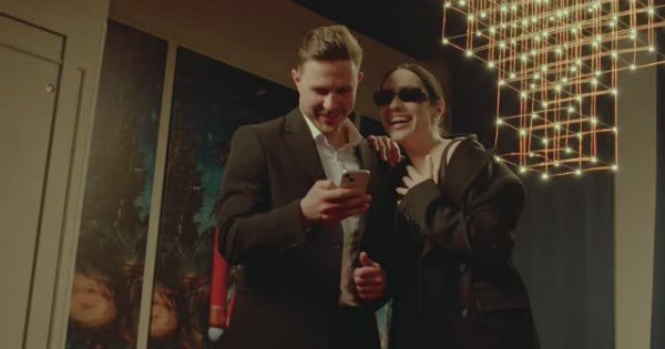 ENAMEL CLINIC x VIP CLINIC