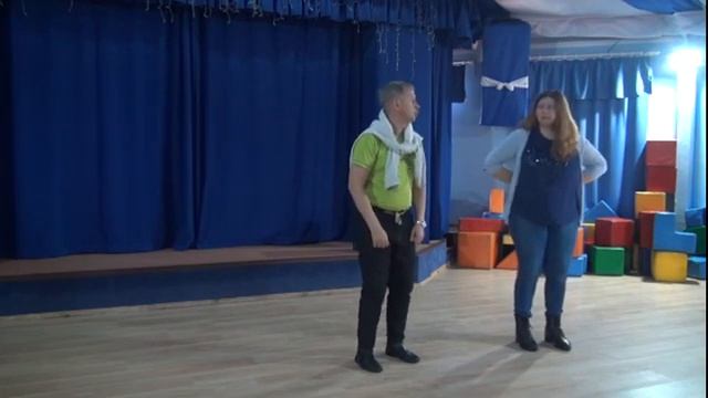 Мастер-класс по клоунаде "Клоунский номер от идеи до сцены в детской студии" смотреть онлайн