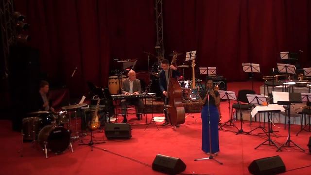 Шола Адиза-Фаррар и Карагандинский джазовый оркестр Биг Бэнд. часть 1 смотреть онлайн