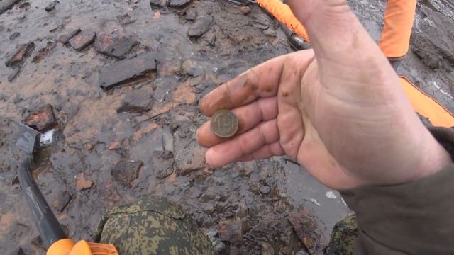 По найденой находке я понял!Его она приревновала!Пляжный поиск !