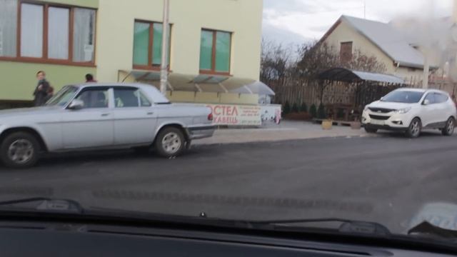 Т-образный перекресток + У-образный перекресток. смотреть онлайн