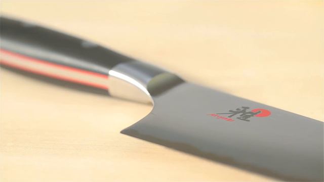 Miyabi Evolution Chef's Knives смотреть онлайн