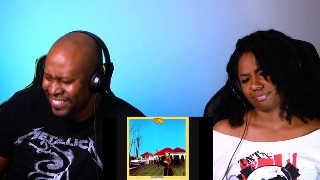 Couple React To UFO - Doctor Doctor смотреть онлайн