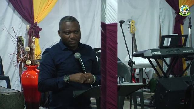 Bible Study/Holy Communion | Apostle E.E Miller смотреть онлайн