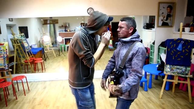 КОРОБКА С КАРАНДАШАМИ смотреть онлайн