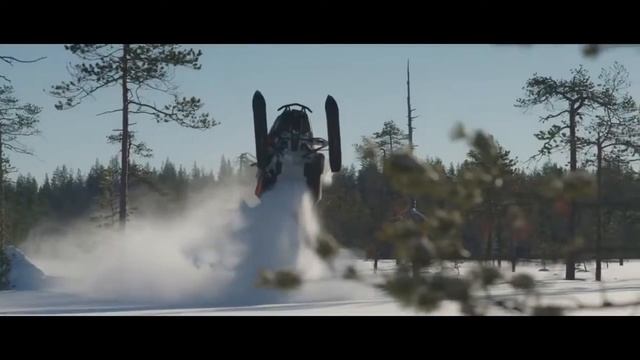 Самый быстрый трактор в мире - 130 км/ч смотреть онлайн