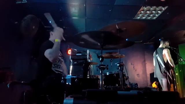 Crowned A Coward (Drum Cam) - Scott Johnston // The Weight of Atlas @Facebar Reading смотреть онлайн