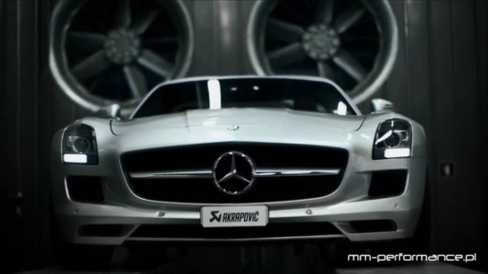 Mercedes Benz SLS AMG