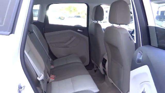 2013 Ford C-MAX Hybrid смотреть онлайн