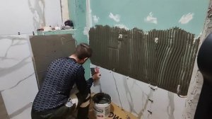 Как правильно укладывать крупноформатный керамогранит 60*120 на стены