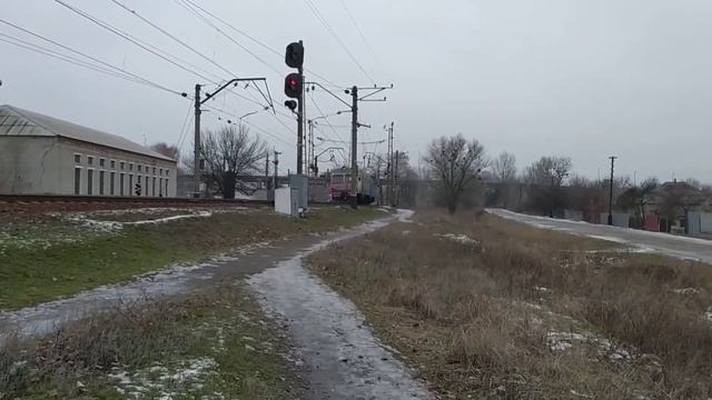 Электропоезд ЭР2Р-7044 сообщением #6425 Харьков-Изюм на перегоне Цыганская-Изюм смотреть онлайн