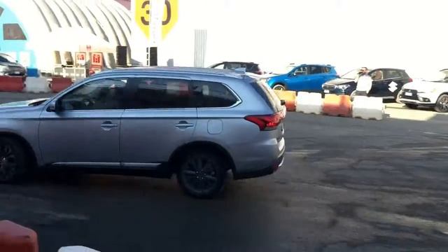 Motorshow 2016: Test Drive Mitsubishi смотреть онлайн