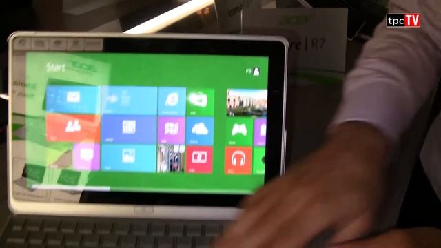ACER NEWS 2013 (Aspire R7, Aspire P3 e Aspire S7) смотреть онлайн