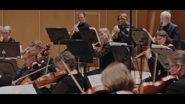 Tapiola Sinfonietta: Debussy − Petite Suite orch. Henri Büsser смотреть онлайн