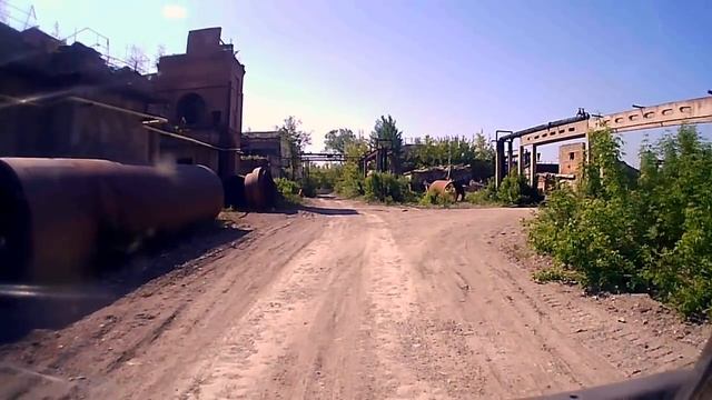 ЕДЕМ ЗА КЕРАМЗИТОМ НА ЗАБРОШЕННЫЙ "ДСК". Камаз. Еще один рейс. смотреть онлайн