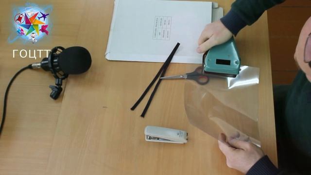 Защитный щиток для стоматологов из канцелярских товаров смотреть онлайн