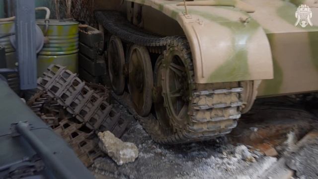 The German Light Tank Panzer II Ausf L "Luchs" of Saumur Tank Museum France, [4K] смотреть онлайн